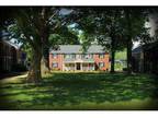 2 Beds - The New Lynnewood Gardens