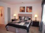 Studio - Harbor Club