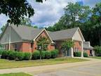 3 Beds - Chelsea Park Apartments