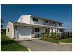 2 Beds - NAVSTA Newport