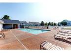 2 Beds - River Pointe Apartments