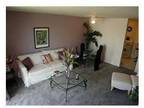 2 Beds - Legend Park Apartments