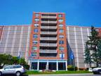 2 Beds - Fountain Place Apartments