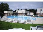 2 Beds - Newport Lake Apartments