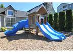 2 Beds - Hearthstone at Merrill Creek