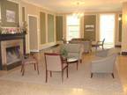 2 Beds - Winston Churchill
