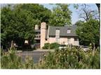 2 Beds - Thousand Oaks