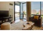 2 Beds - SoNo East