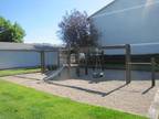 3 Beds - Towne Square Apartments