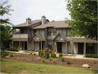 2 Beds - Waterford Place Apartments
