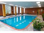 2 Beds - Back Bay Tower
