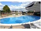 2 Beds - Sherry Apartments