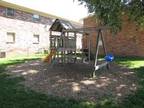 2 Beds - Bellevue Gardens