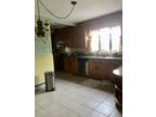Newton - Newtonville, Beautiful 3 bedroom, 1 bath apartment