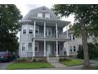 Newton 3BR 2BA, Beautiful property: spacious duplex