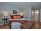 2 Bedroom Furnished Apartment In Berkeley