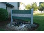 $595 / 1br - 725ft² - Newer complex w/covered parking & indoor utility (NE