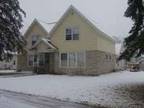 $550 / 3br - Nice 2 story Large Living Room With Garage (Merrill) 3br bedroom
