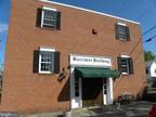 110 E Market St #APT. 1 Leesburg, VA 20176