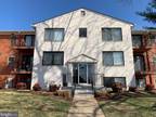 125 Clubhouse Dr SW #6 Leesburg, VA 20175