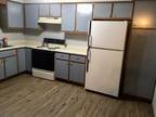 Lovely 3br 1 1/2 ba freshly updated townhouse in Hartford