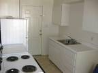$700 Large 3br/2bth Apartment