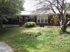 $1025 / 3br - 1475ft² - Look & Lease Special 1/2 Deposit
