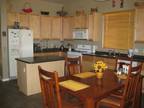 $1400 / 3br - 2850ft² - Gorgeous 3 Bdrm + office fully loaded!