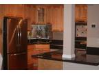 $2600 / 2br - 1206ft² - Spacious 2-bed/2-bath top floor condo 2br bedroom