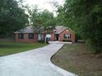 1800ft² - Christophers Cove at Lake Tobo. (Macon) (map)