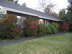 $1500 / 3br - 2176ft² - East Medford Large 3 Bedroom 3 Bath (East Medford) 3br