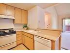 $1394 / 2br - 878ft² - Covered Parking- Wood Flooring- Walk-in Closets (Simi