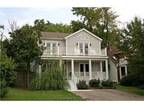$2600 3BR 2.5 Bath Beautifully Updated (Annapolis-Beach Access ) 3BR bedroom
