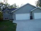 $1380 / 5br - 2200ft² - Nice Baxter 5 Bedroom (Baxter) (map) 5br bedroom