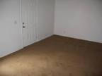 $600 / 2br - for rent 2bed 1bath (1545 S central) 2br bedroom