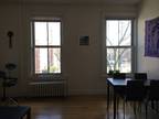 Colorful Furnished 1BR Apartment in Downtwon