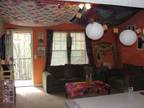 2 bedrooms available in a 4/4! Spring/Summer-can come furnished!