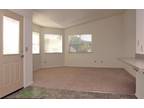 $1450 / 3br - 1279ft² - Gorgeous 3 BR 2 BA Apartment with Full Size Washer &