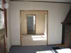 $550 / 1br - House for rent (815 Caroline St Janesville, WI 53545) (map) 1br