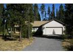 $900 / 3br - Kingsburg 17186 - Newer Ranch Style Home On 1/2 Acre (Three Rivers