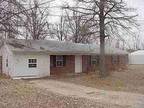 $546 / 3br - Spacious Home Great Price (Corning) 3br bedroom