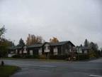 $750 / 3br - Townhouse off Chemawa (Elizabeth St N) 3br bedroom