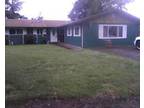 $1400 / 4br - Fabulous Family Home (Ferry st./Sheldon) 4br bedroom