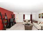 $830 / 2br - WOW! 2 Bedroom 1 Bath...1,120 Square Feet WIth Washer/Dryer!!!