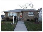 243 E Cherry St