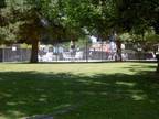 $725 / 2br - 1122ft² - Great Location, Townhome, Walk to Bown Crossing and