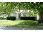 $1100 / 3br - 1464ft² - Attractive 3 Bed/2Bath Home In Established Neighborhood