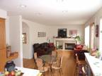 Pre-foreclosure Home For Sale