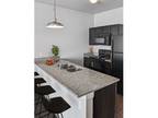 Apartment room for sublet - 3br, 3ba