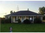 3938 Chris Dr